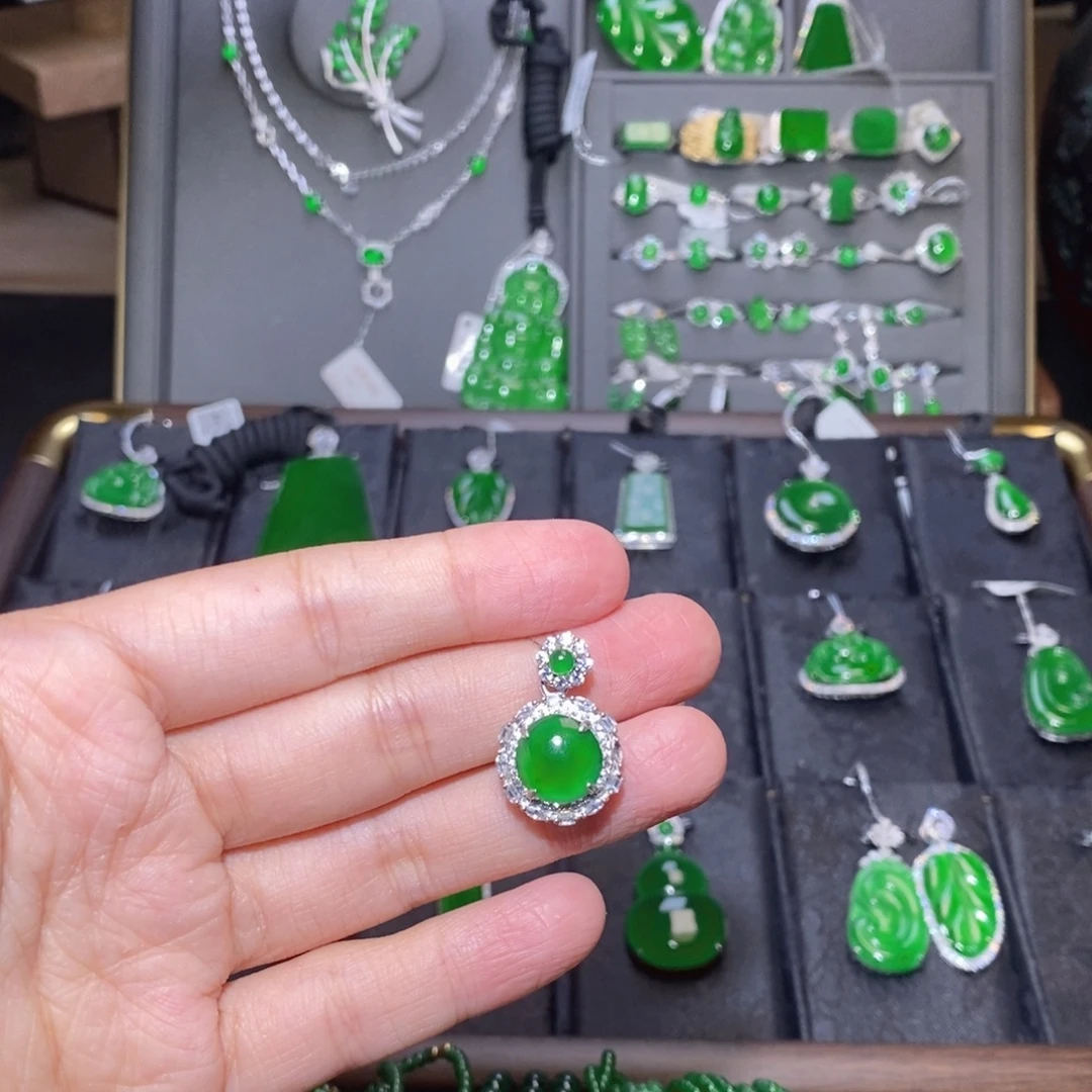 翡翠银S925镶嵌吊坠(不含链)蛋面吊坠