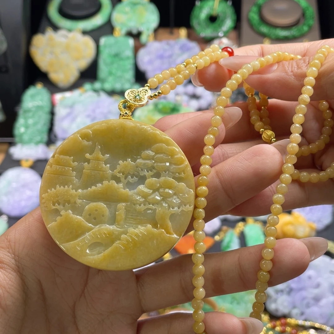 翡翠未镶嵌颈饰待编织