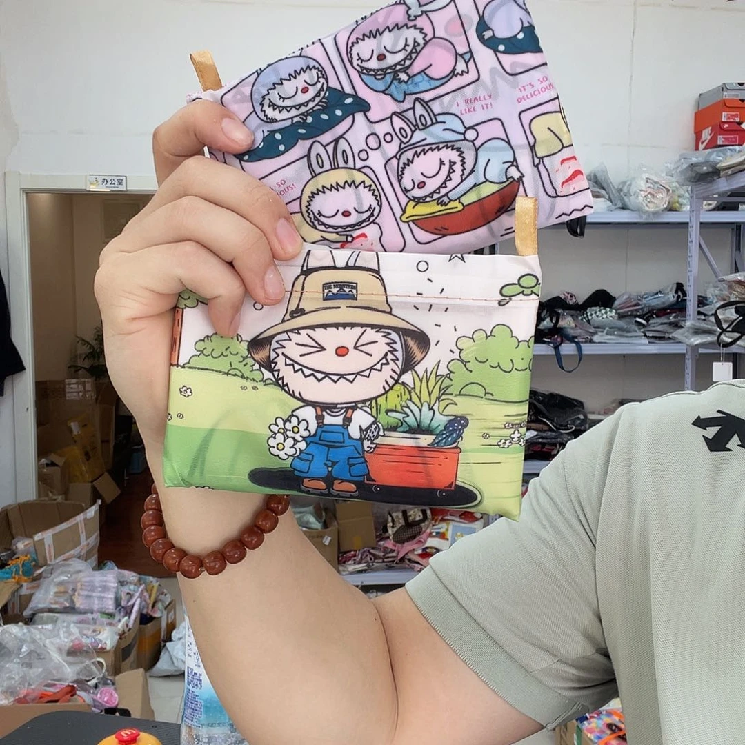 PU化妆包等各种产品和