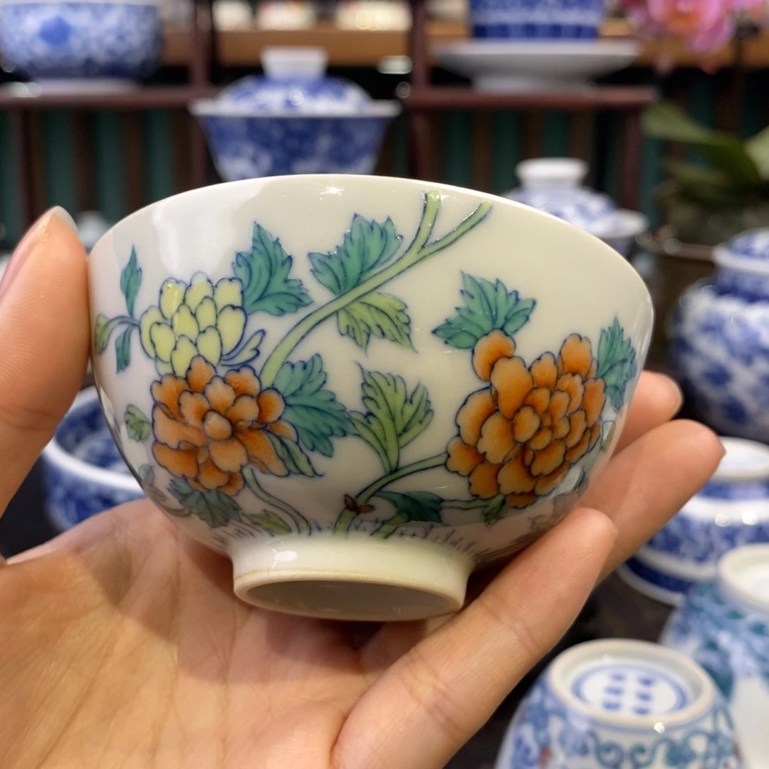 慎静斋斗彩牡丹杯