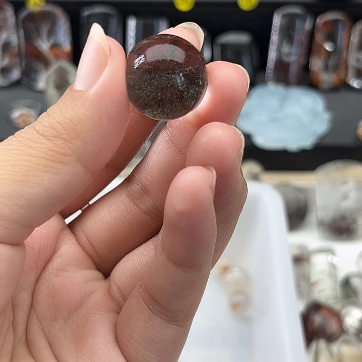 未镶嵌吊坠(赠链)水晶