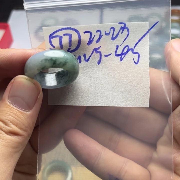定制翡翠未镶嵌明天