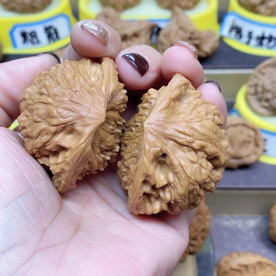 文玩核桃吊坠迷***鼠蛇王