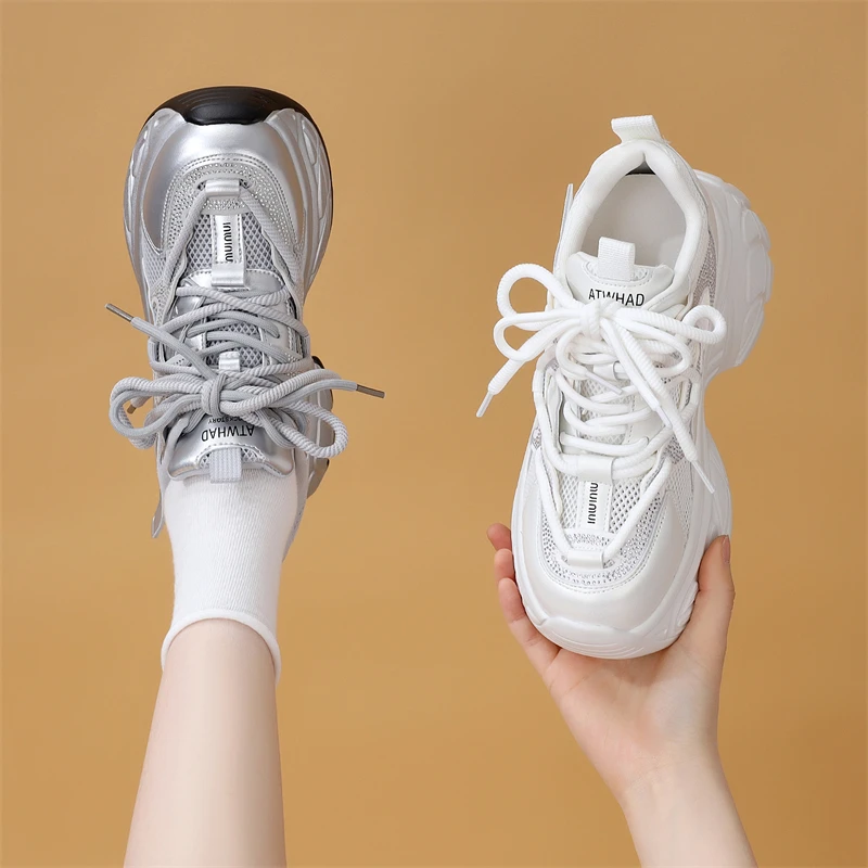 小个子松糕底网面舒适休闲鞋女2025春季新款欧货韩版不累脚老爹鞋