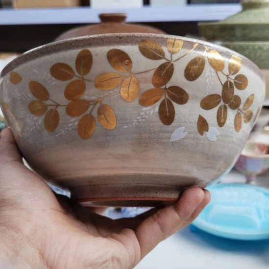 搪瓷桔吉金碗。。。。。。。。。。