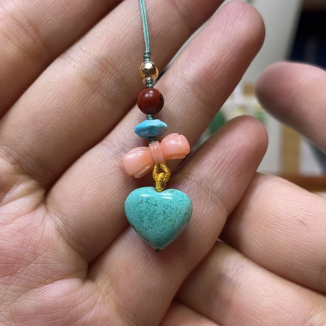 绿松石18K金镶嵌手机挂