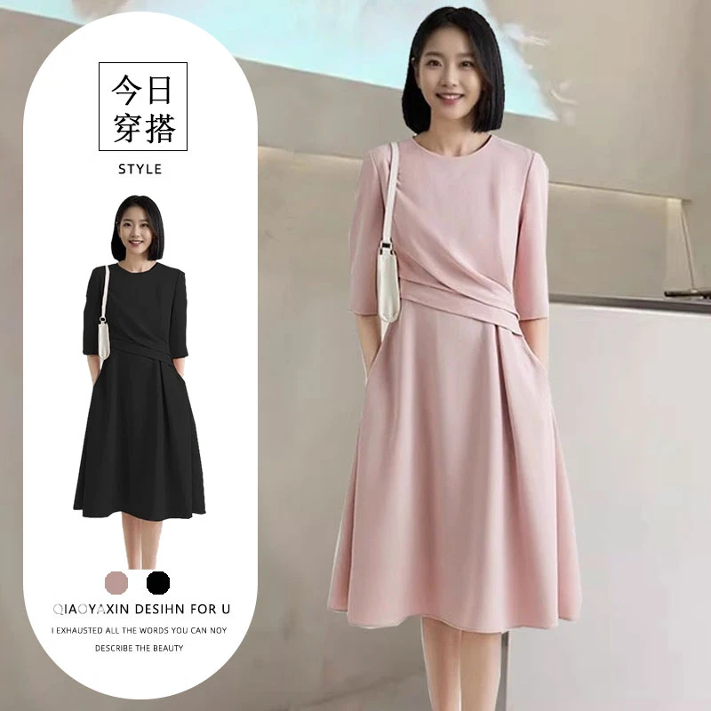 胖mm大码法式船领腰间捏褶网红连衣裙2025简约时尚中长款A字裙子