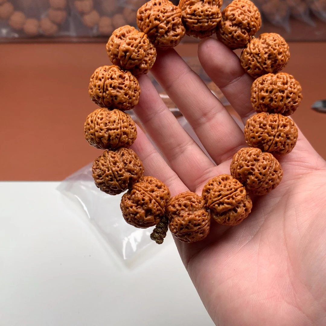 金刚菩提手串24+飞碟龙王梅花A+
