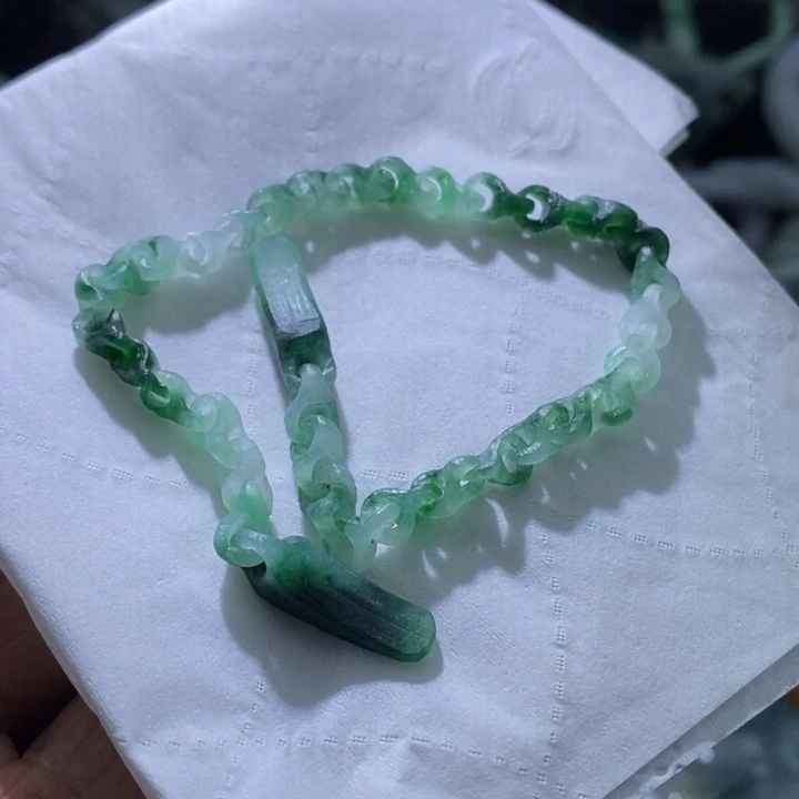 定制翡翠未镶嵌毛货