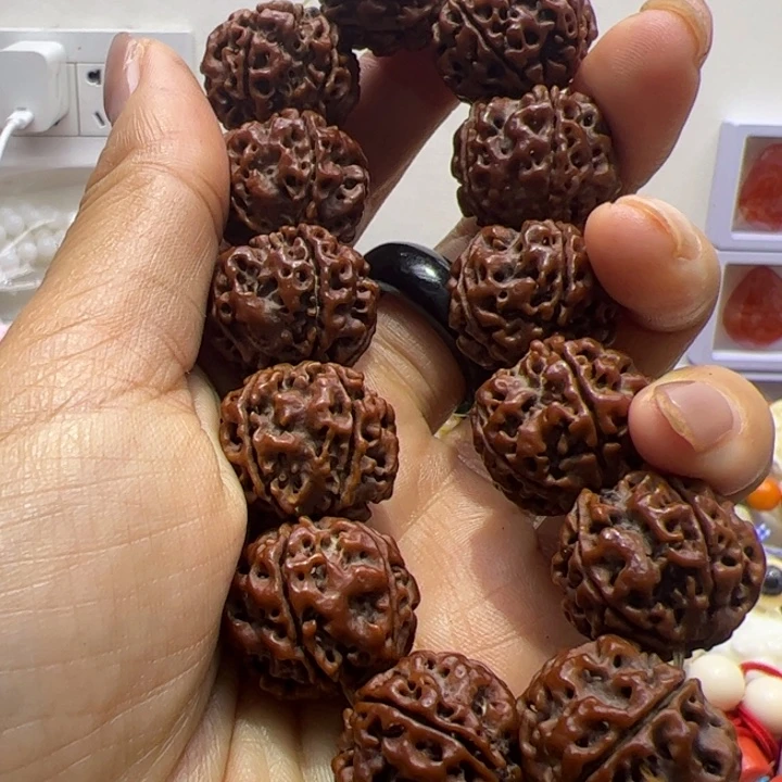木质磁石可可白摆件