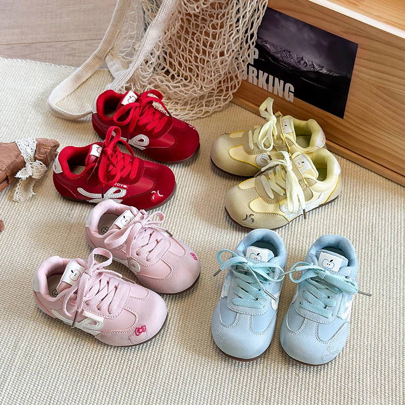 韩版女童芭蕾风休闲德训鞋2025秋季软底百搭运动鞋板鞋5911