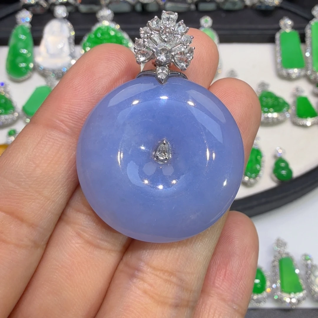 翡翠18K金镶嵌颈饰收到货48小时鉴赏期