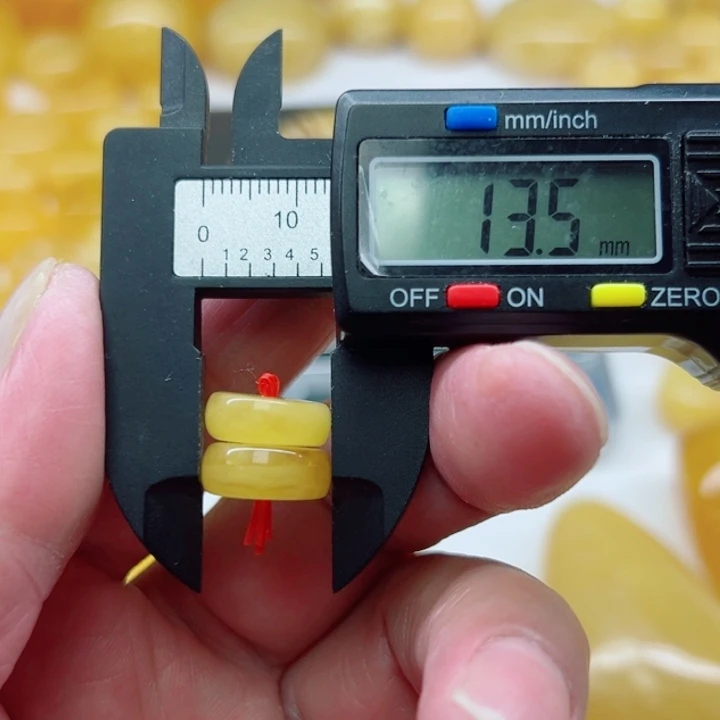 裸石琥珀（矿物珀）未镶嵌