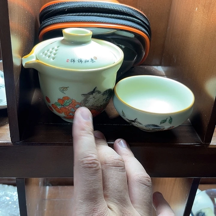 孤品茶具套装等。