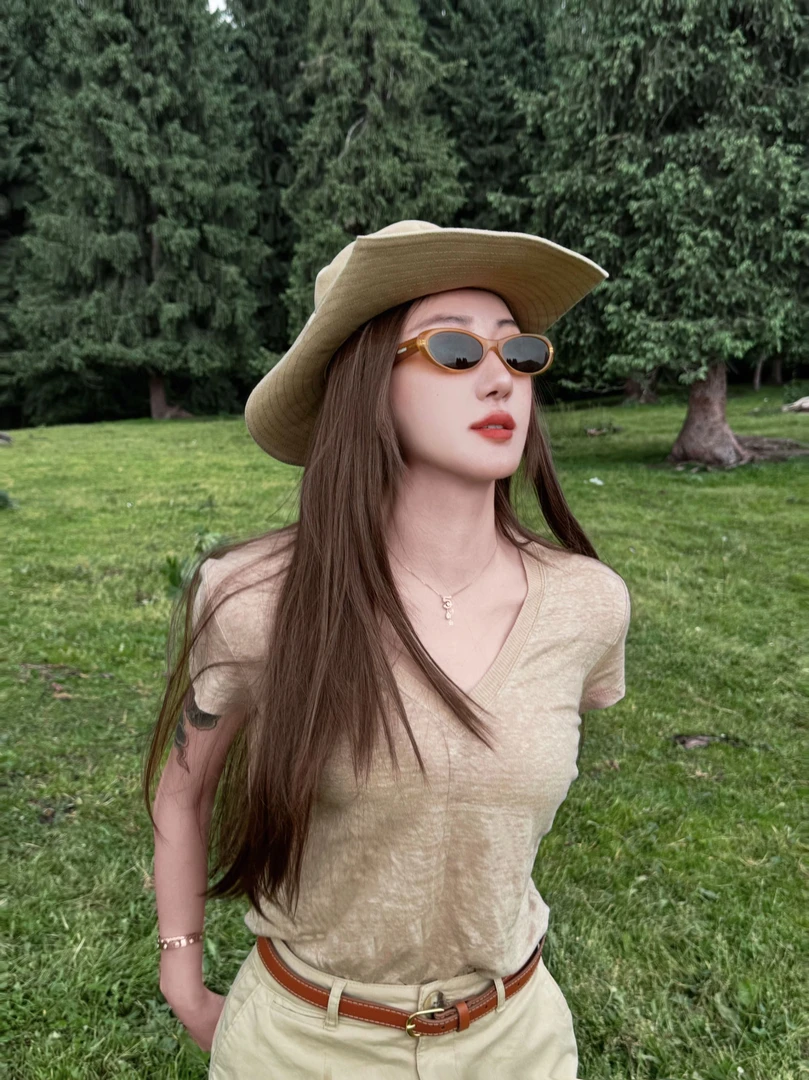 “亚麻短袖” 赵露思同款亚麻v 领短袖T恤超舒服巨显瘦