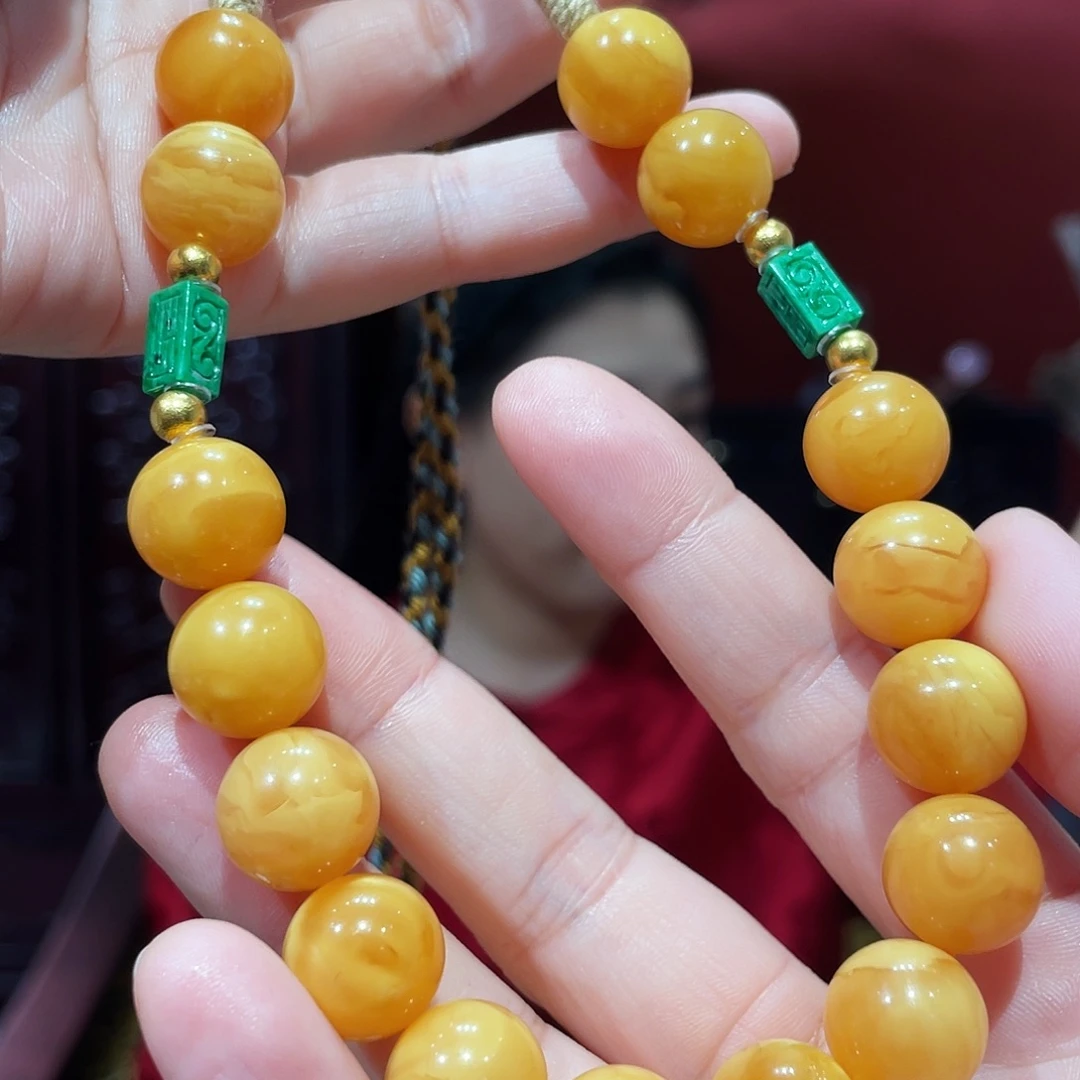 蜜蜡未镶嵌颈饰蜜蜡