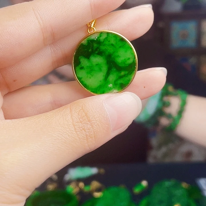 翡翠银S925镶嵌颈饰多样性