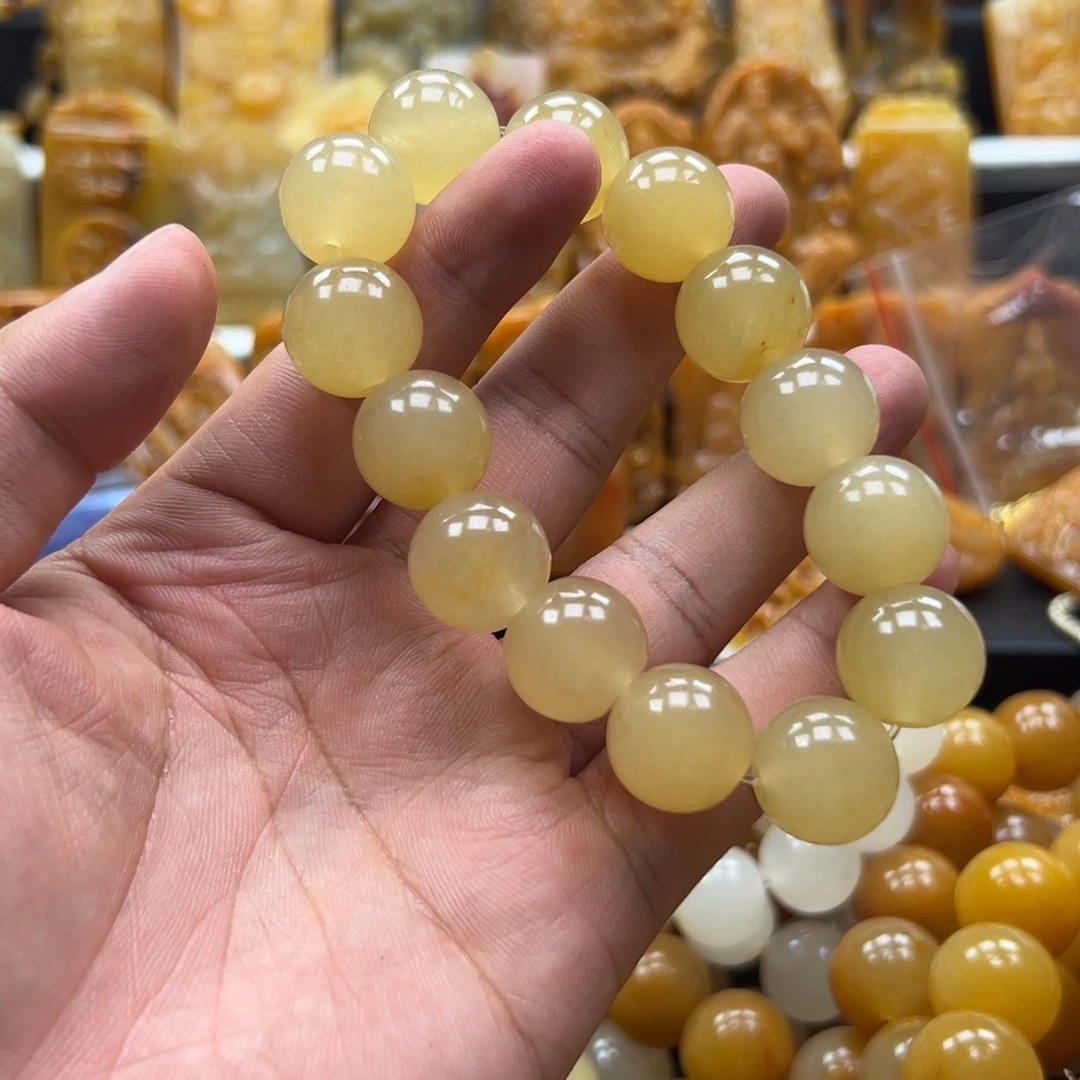 未镶嵌石英质玉（黄龙玉）黄龙玉
