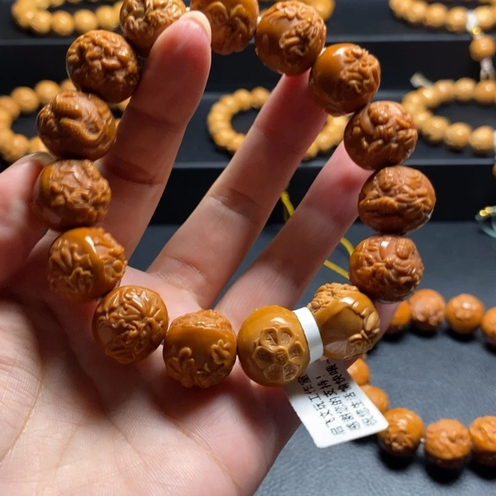 神***）手串猴头核桃荷花观音反油