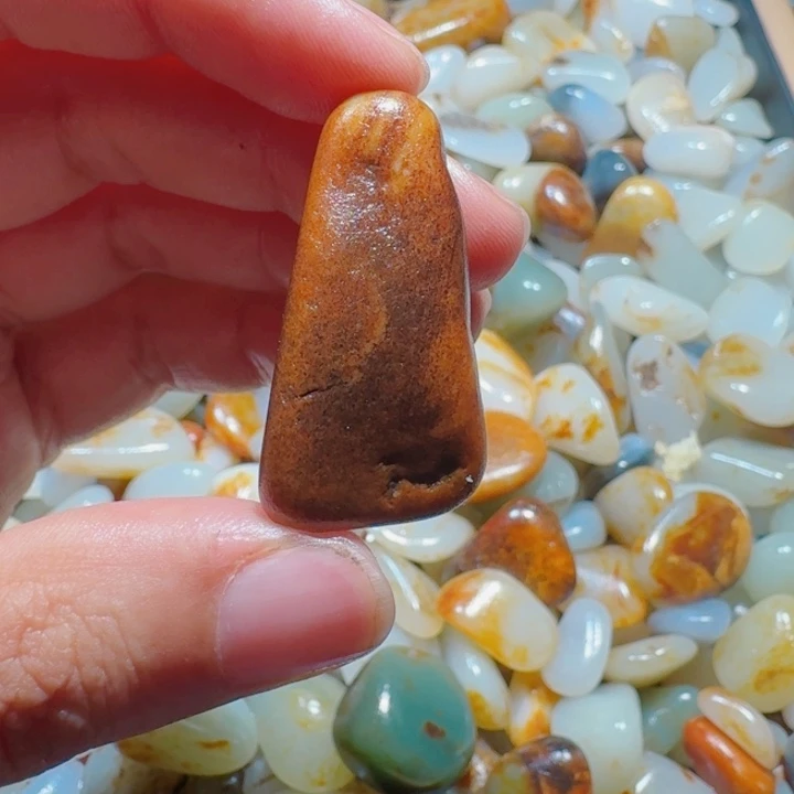 和田玉未镶嵌挂件10克