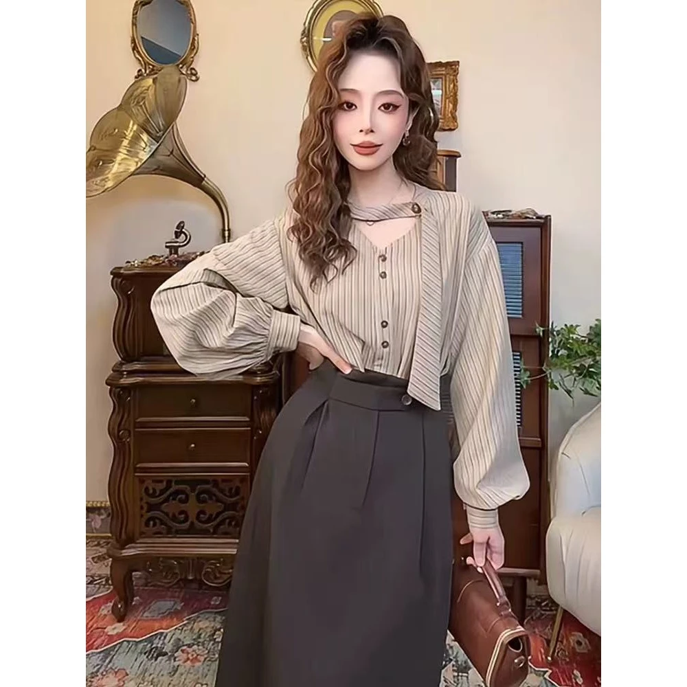 【683】港风复古条纹女款2025年新款爆款秋季飘带衬衣高级感上衣