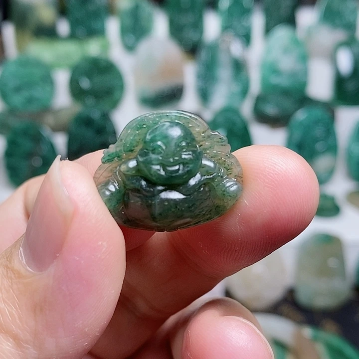 未镶嵌独山玉颈饰