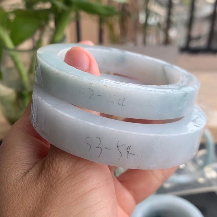 定制翡翠未镶嵌手镯52-54