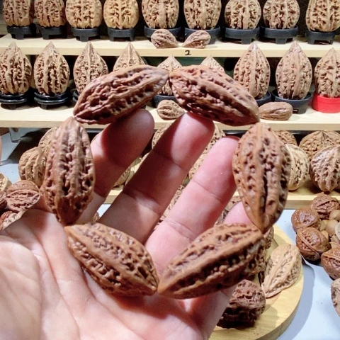 文玩核桃把件瓜条手串