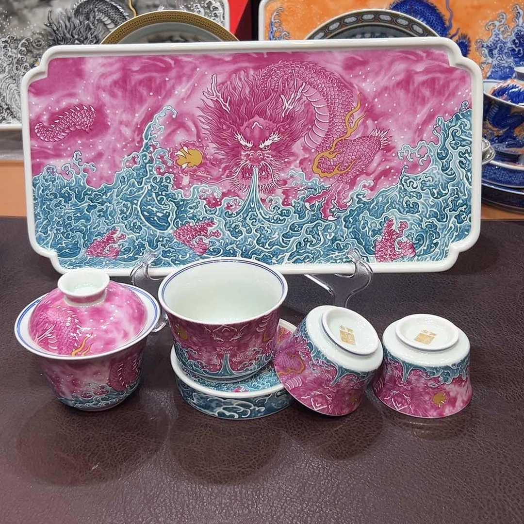 摆件景德镇陶瓷学院等多个高校建立长期稳定友好