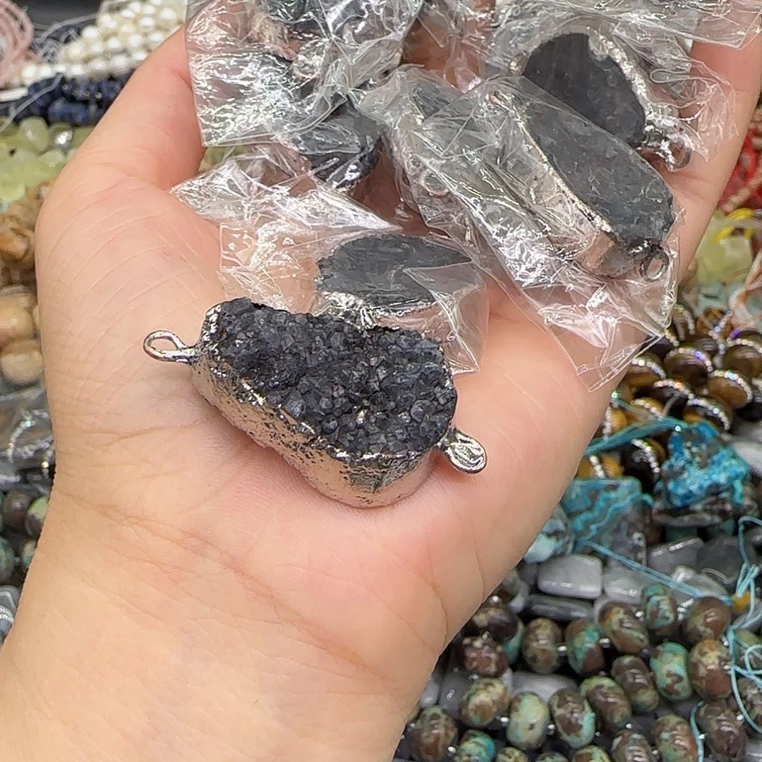 玛瑙/玉髓合金珠宝半成品水晶玛瑙吊坠一个双孔