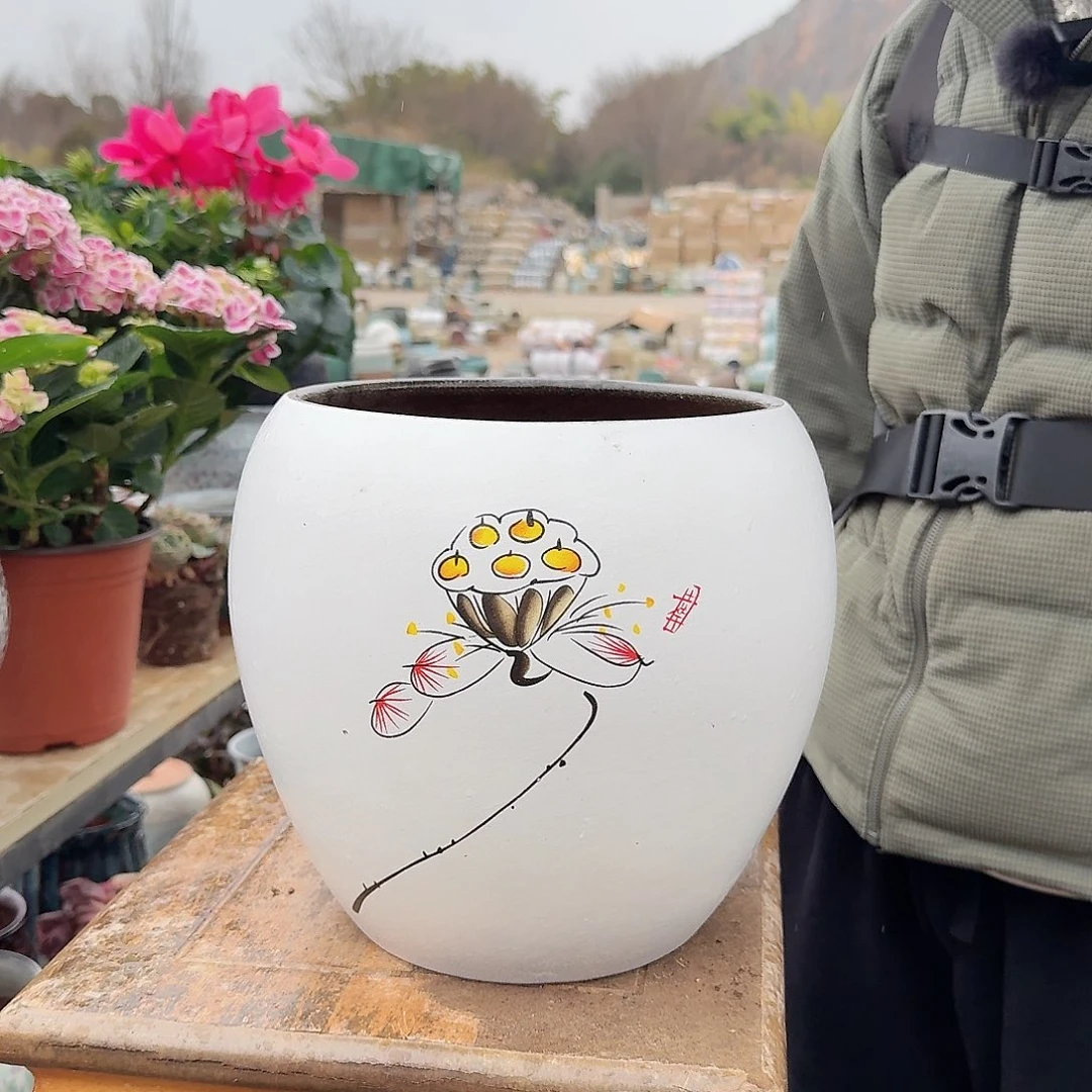 紫砂花盆口21高23（球蛋壳莲花手绘一个