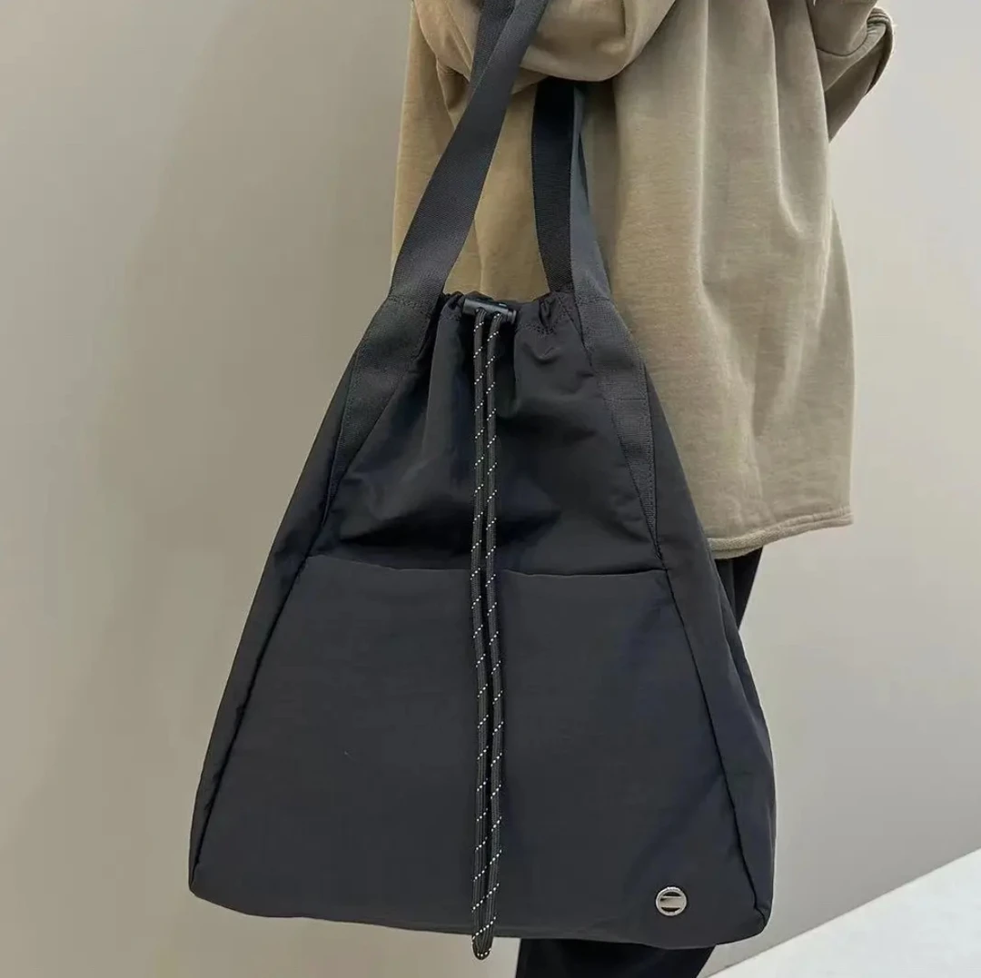 LALUNGLE/海伦格丽 3080 时尚轻便运动双肩瑜伽包