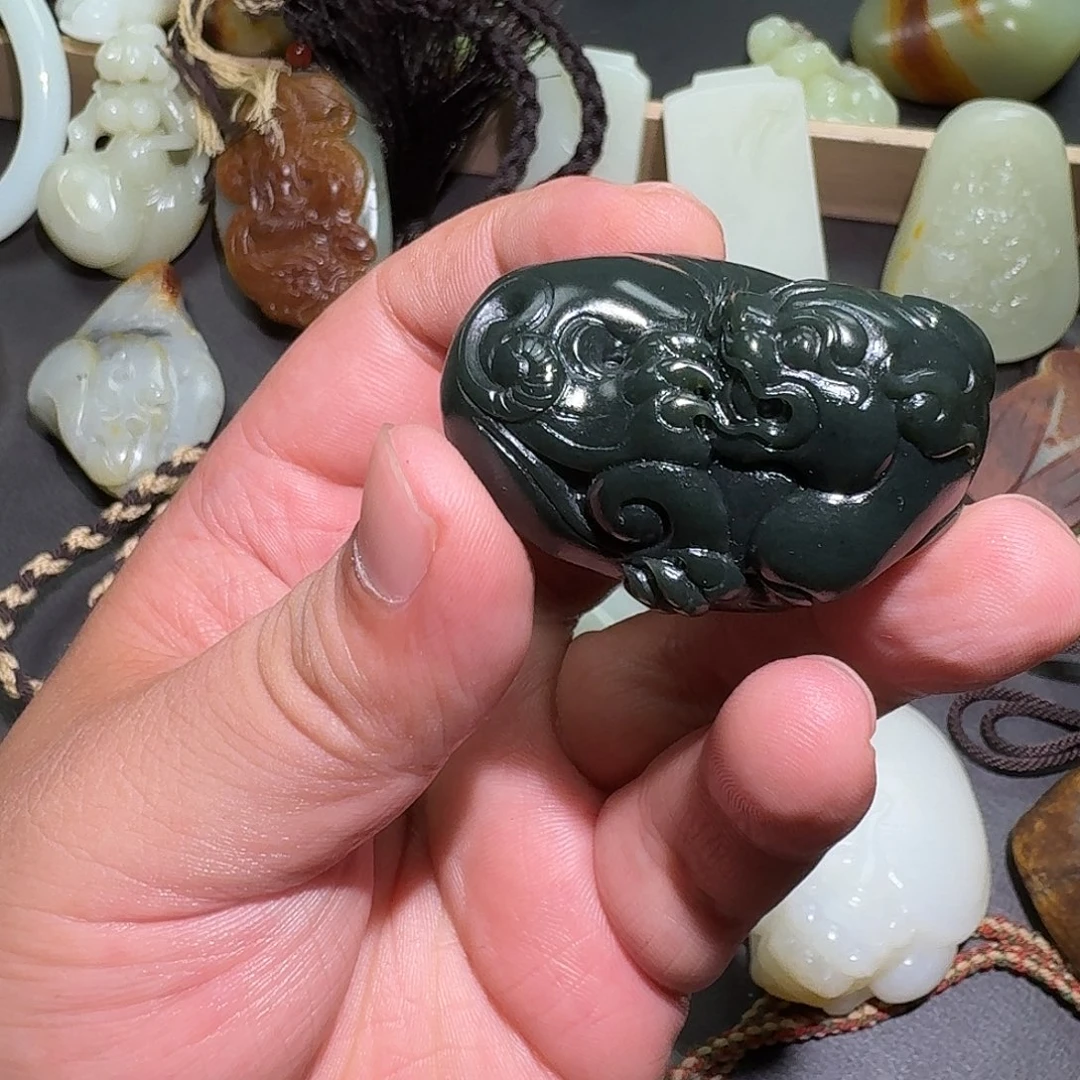 @***水和田玉未镶嵌颈饰