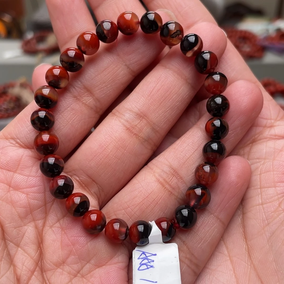 南红玛瑙吊坠未镶嵌