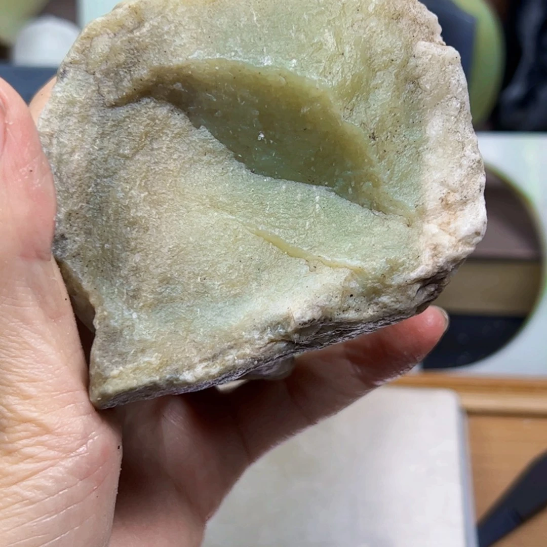 和田玉未镶嵌珠宝半成品