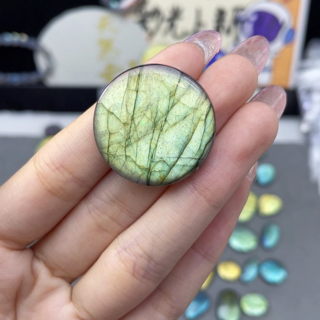 水晶珠宝半成品未镶嵌破***奇