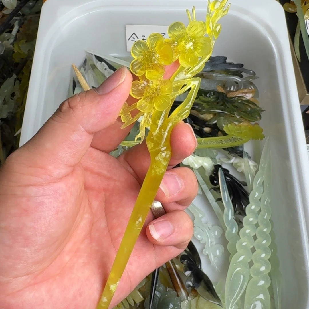 蛇纹石玉未镶嵌发饰