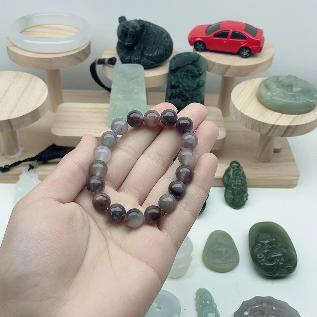 石英岩玉未镶嵌颈饰