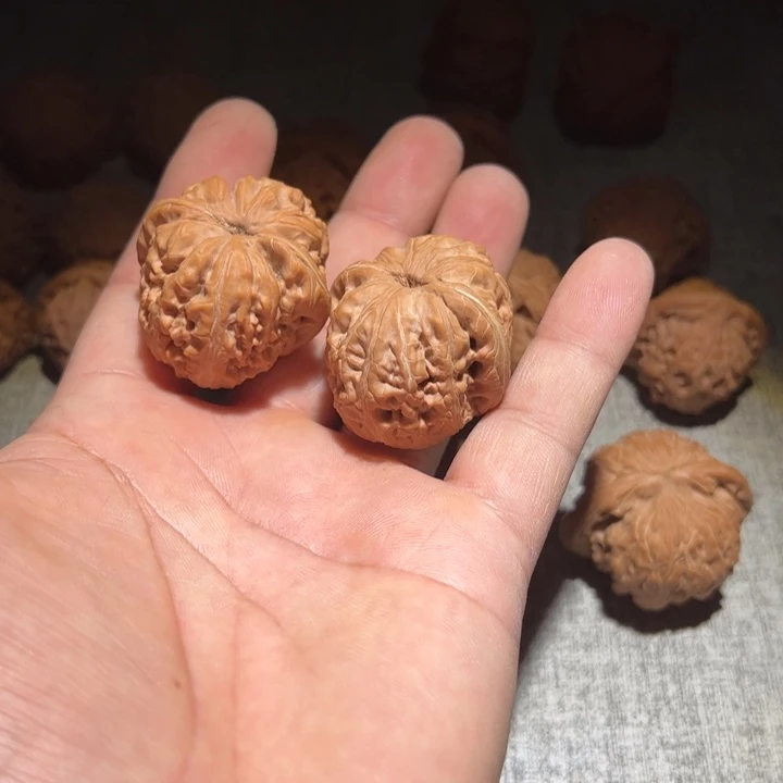 文玩核桃吊坠c元宝03