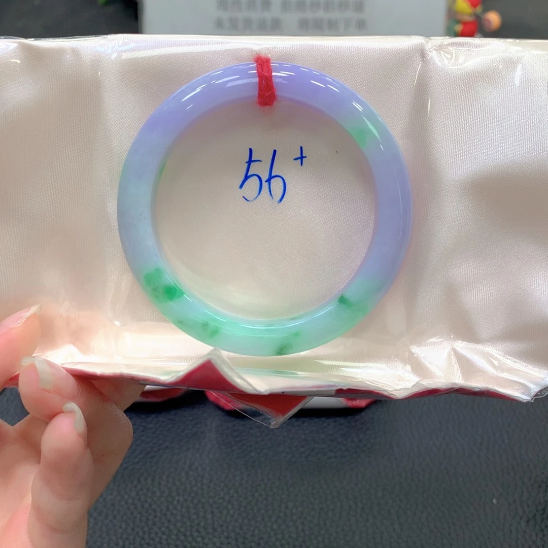 翡翠未镶嵌手镯53