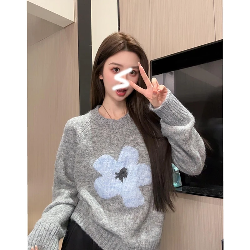 提花花朵圆领毛衣女秋冬宽松洋气短款套头软糯糯毛针织衫百搭上衣