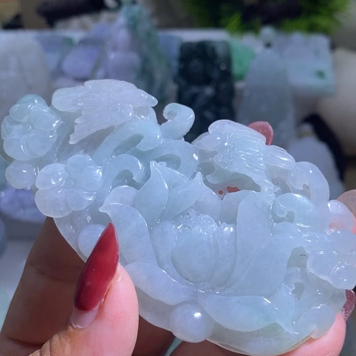 【闪购商品】翡翠挂件未镶嵌花