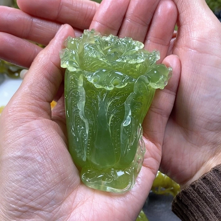 蛇纹石玉手把未镶嵌川*团