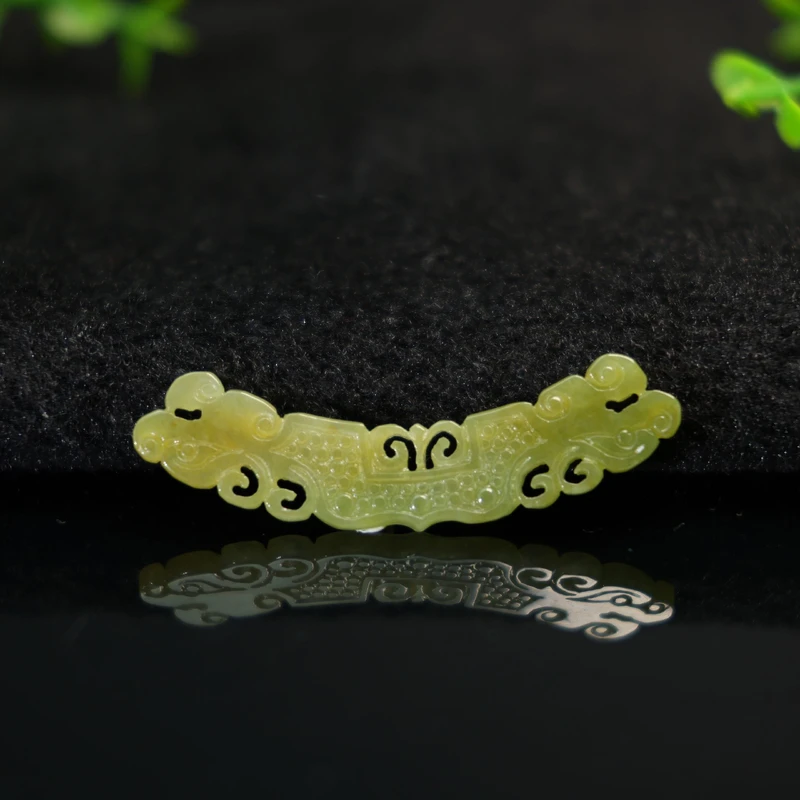#I213黄加绿天然A货翡翠玉璜弯条龙钩吊坠挂坠