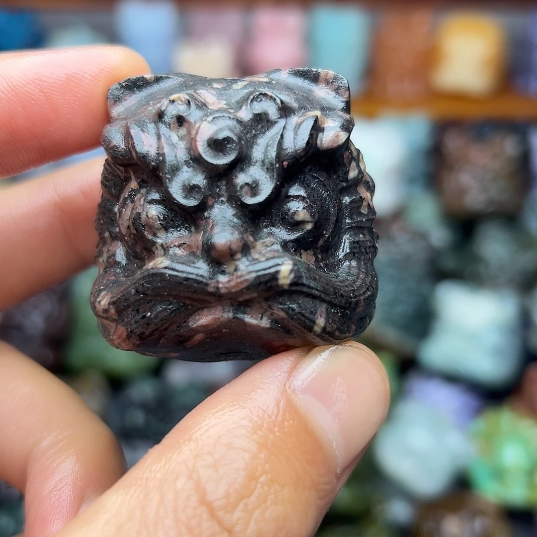石材醒狮小白梅花