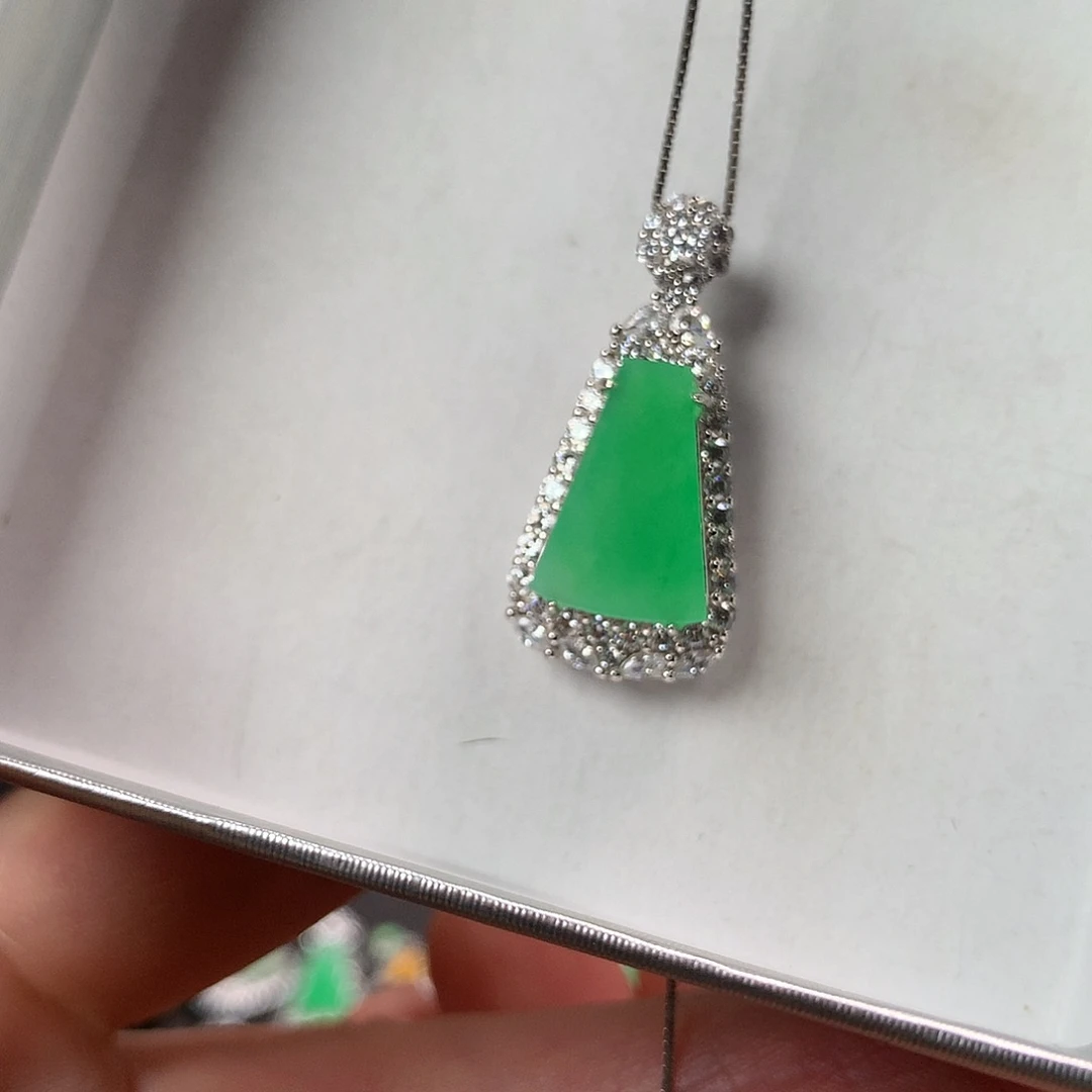 翡翠银S925镶嵌颈饰11111111