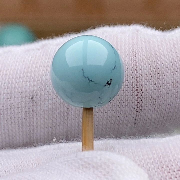 绿松石未镶嵌珠宝奇石10.7