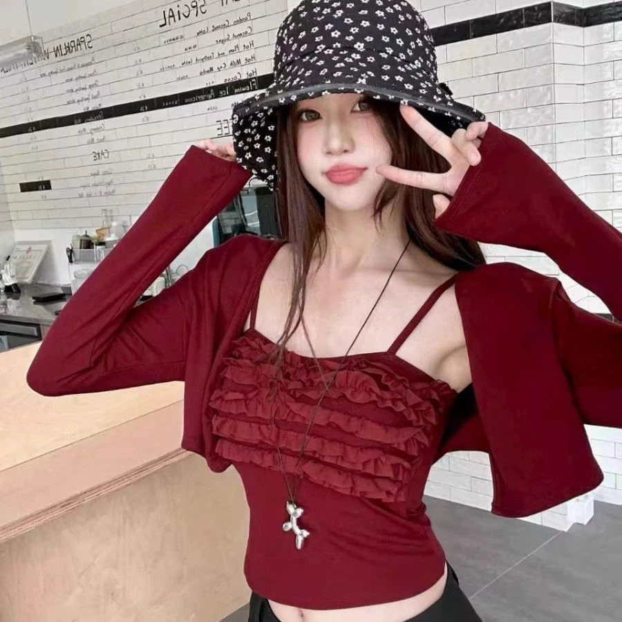 2025秋季新款法式气质磨毛长袖开衫吊带背心两件套