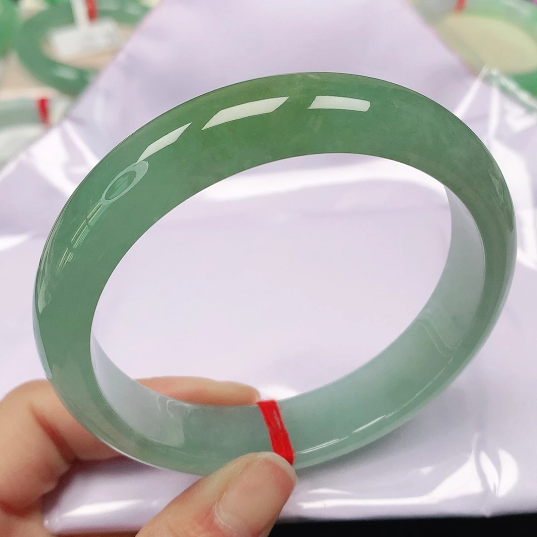 翡翠手镯未镶嵌天然翡翠手镯60