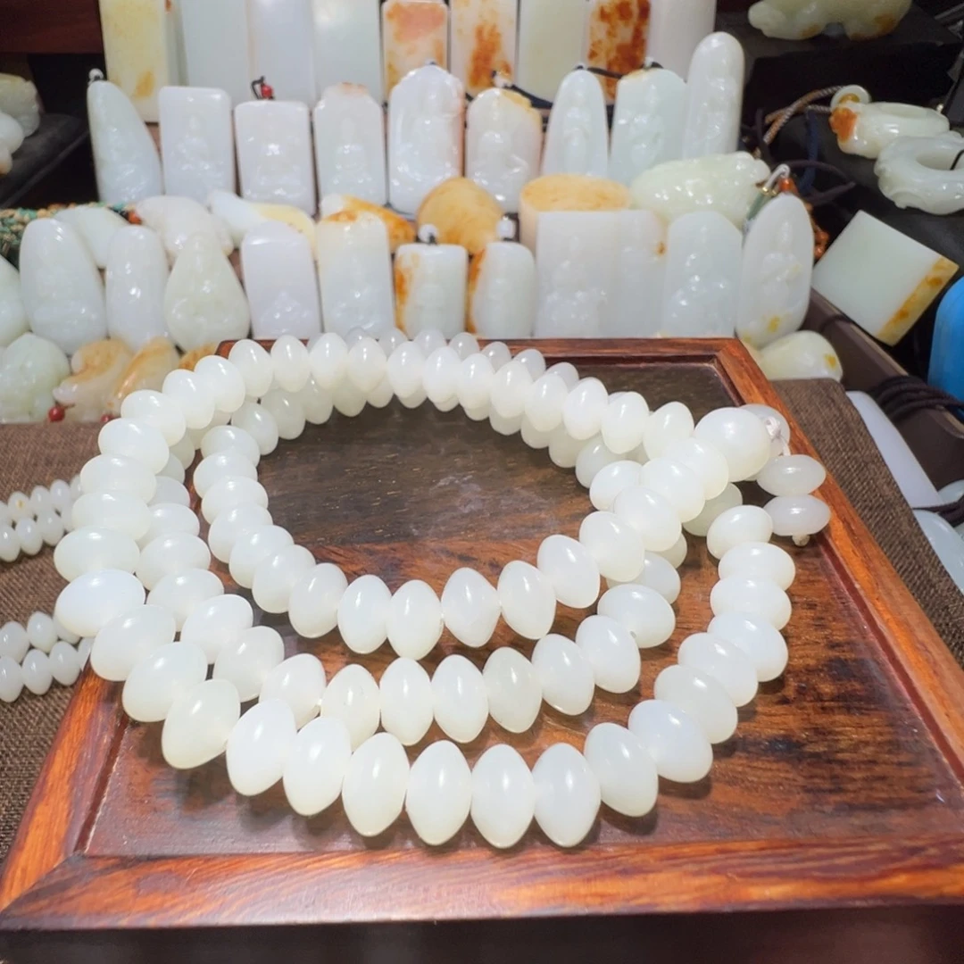 和田玉项链未镶嵌